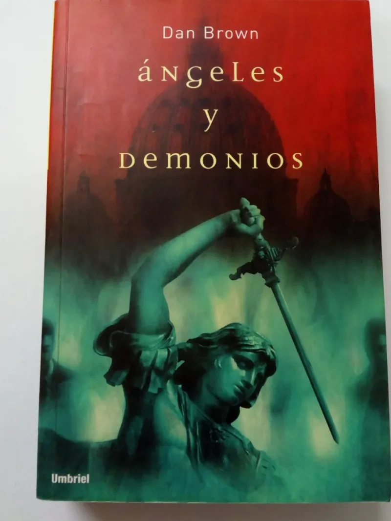 Ángeles y demonios (91)